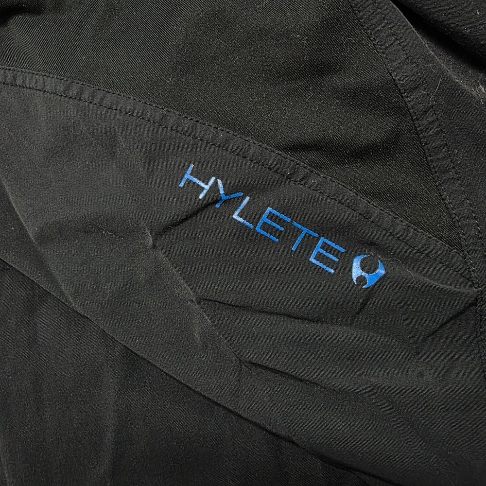 Hylete‎ Mens Training Shorts Black Blue Zipper Pockets Athletic Gym Workout 9in
